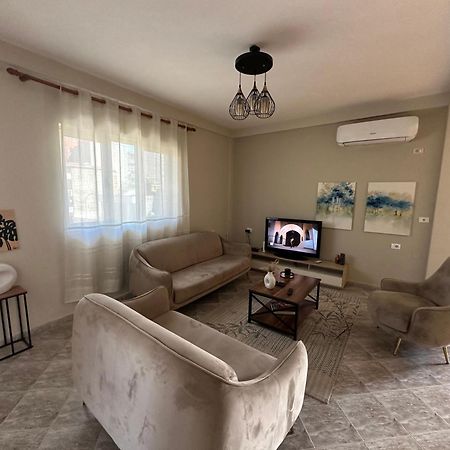 City Center Apartment Tirana Extérieur photo