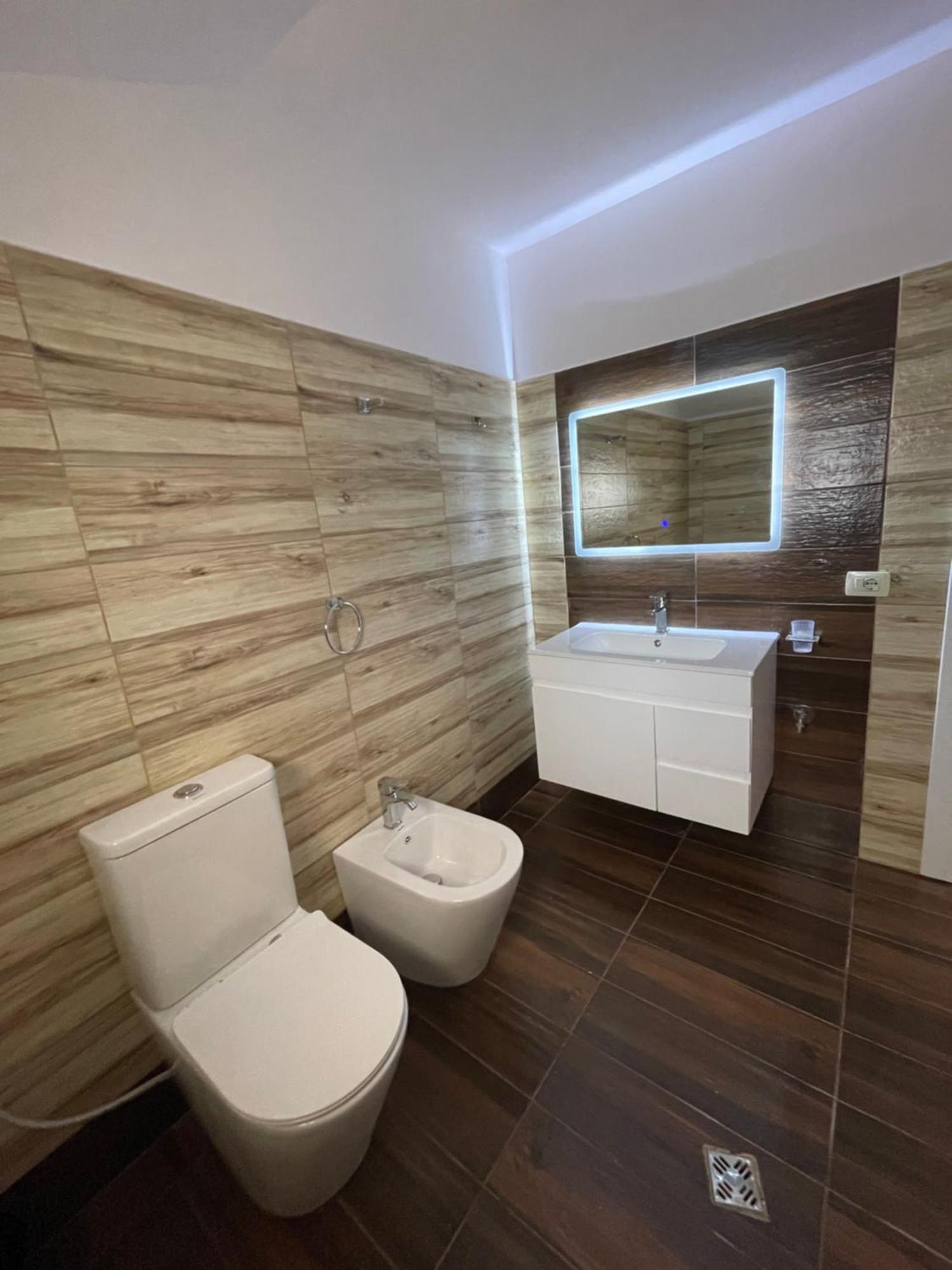 City Center Apartment Tirana Extérieur photo